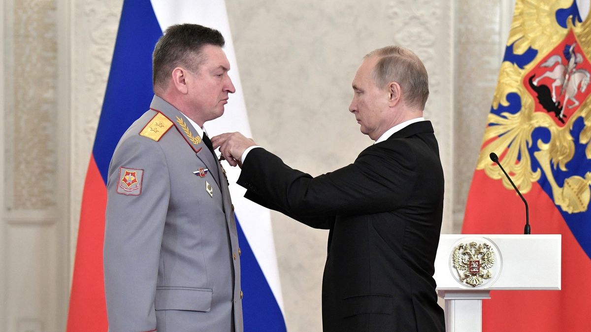 Neúspěšný generál z Charkova i Kursku končí. Ruská armáda ho propustila